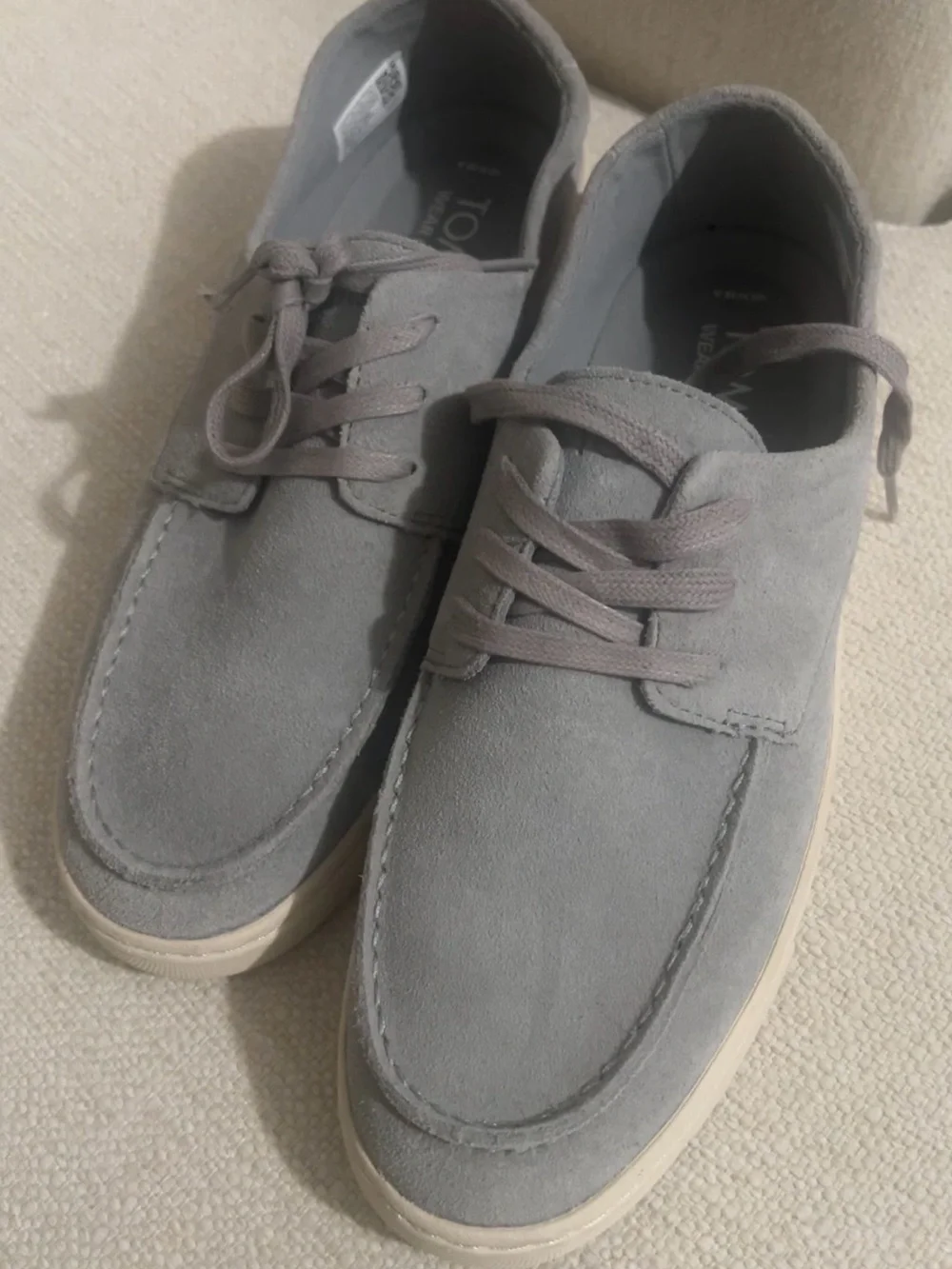 Toms Men's Light Gray Suede Boat Shoes Little use